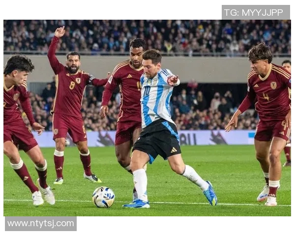 四月出生的足球天才们：从梅西到阿扎尔的成长轨迹与成就分析