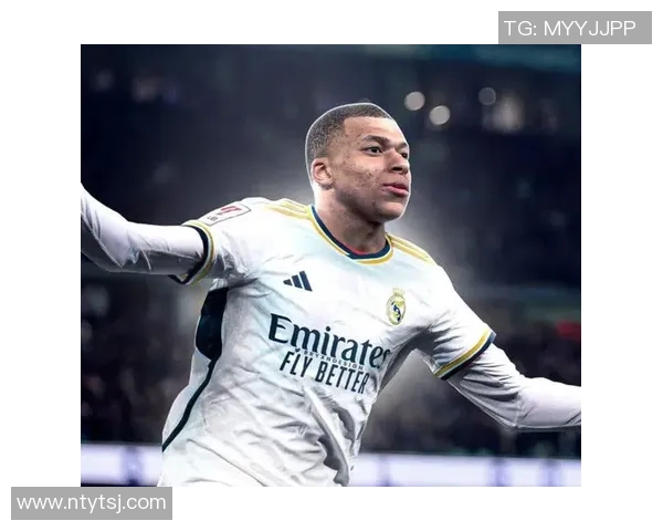 足球球星迷妹圈揭秘 谁是背后最强支持力量的秘密武器 足球球星迷妹圈揭秘 谁是背后最强支持力量的秘密武器