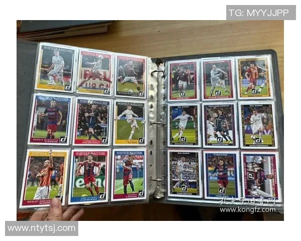 纯金足球球星卡片珍藏版独家发布 价值与纪念意义并存